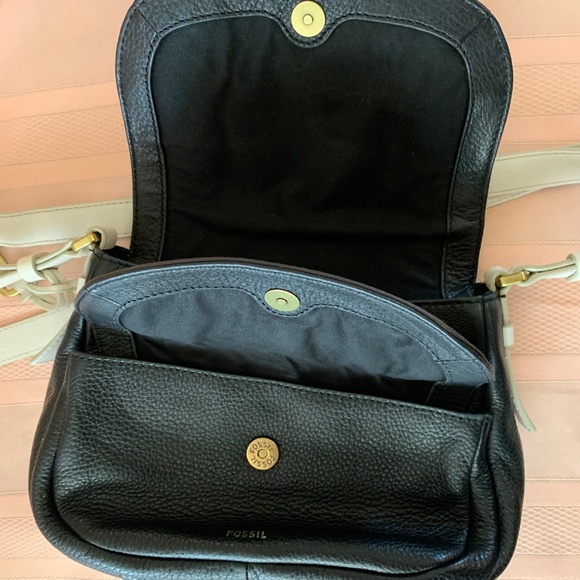 Fossil Genuine Leather Bag - No Flaws - Picture 12 of 16